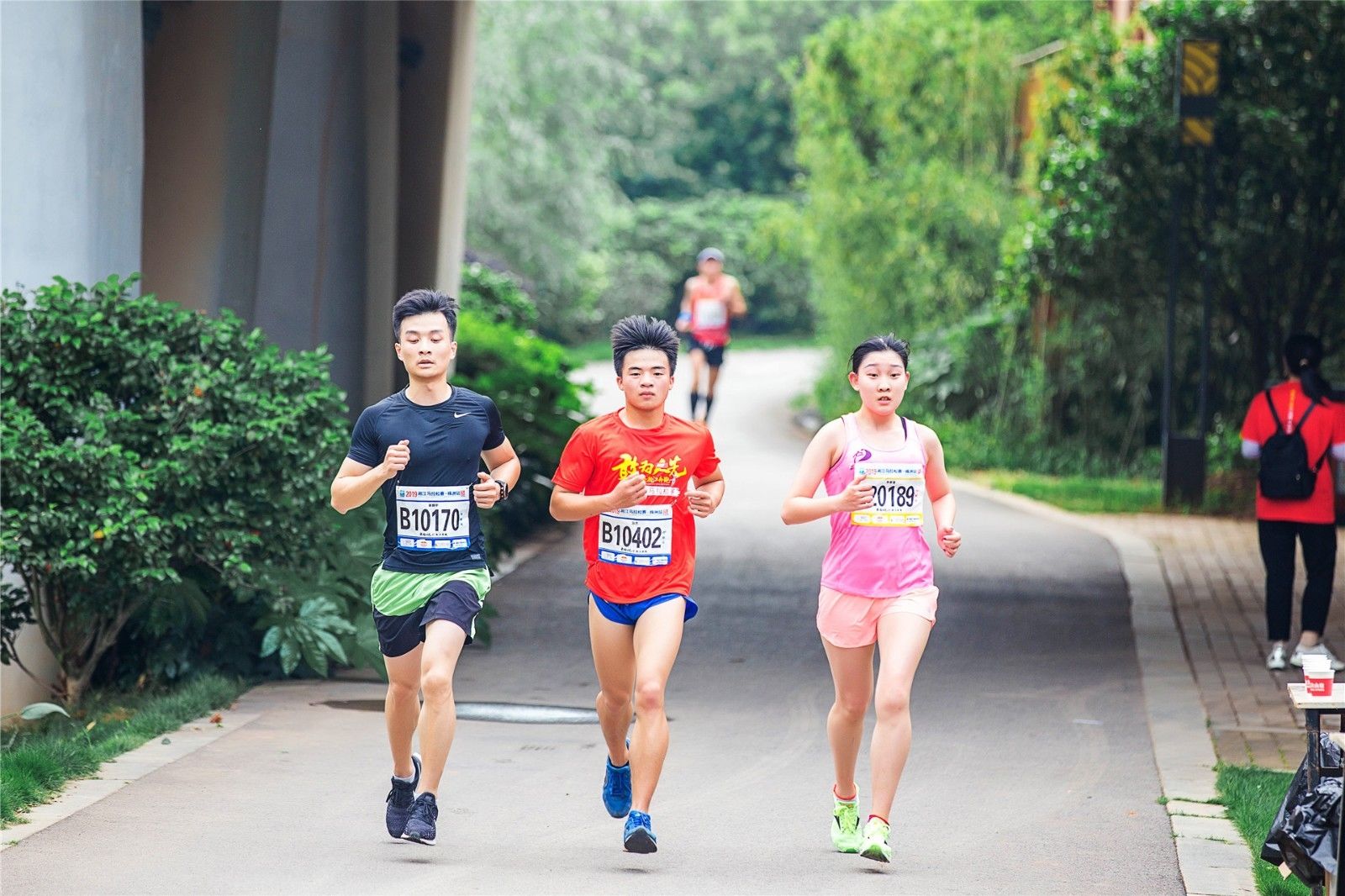 湖南hb火博管理有限公司