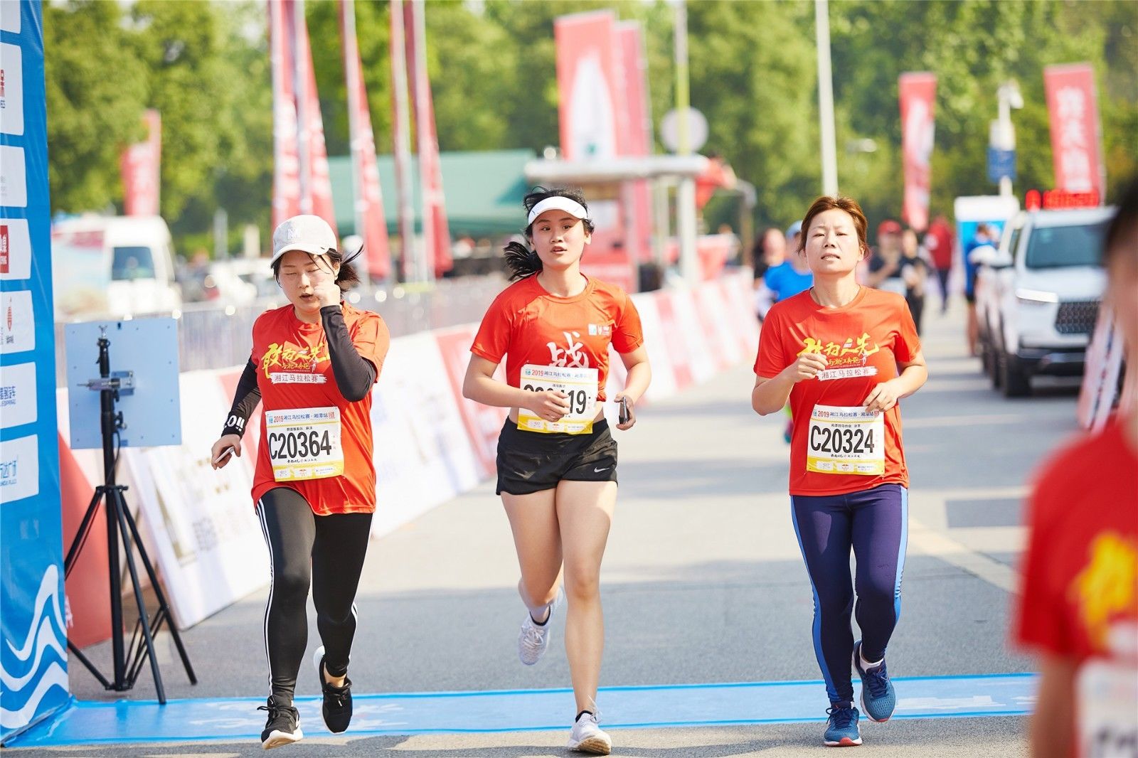 湖南hb火博管理有限公司