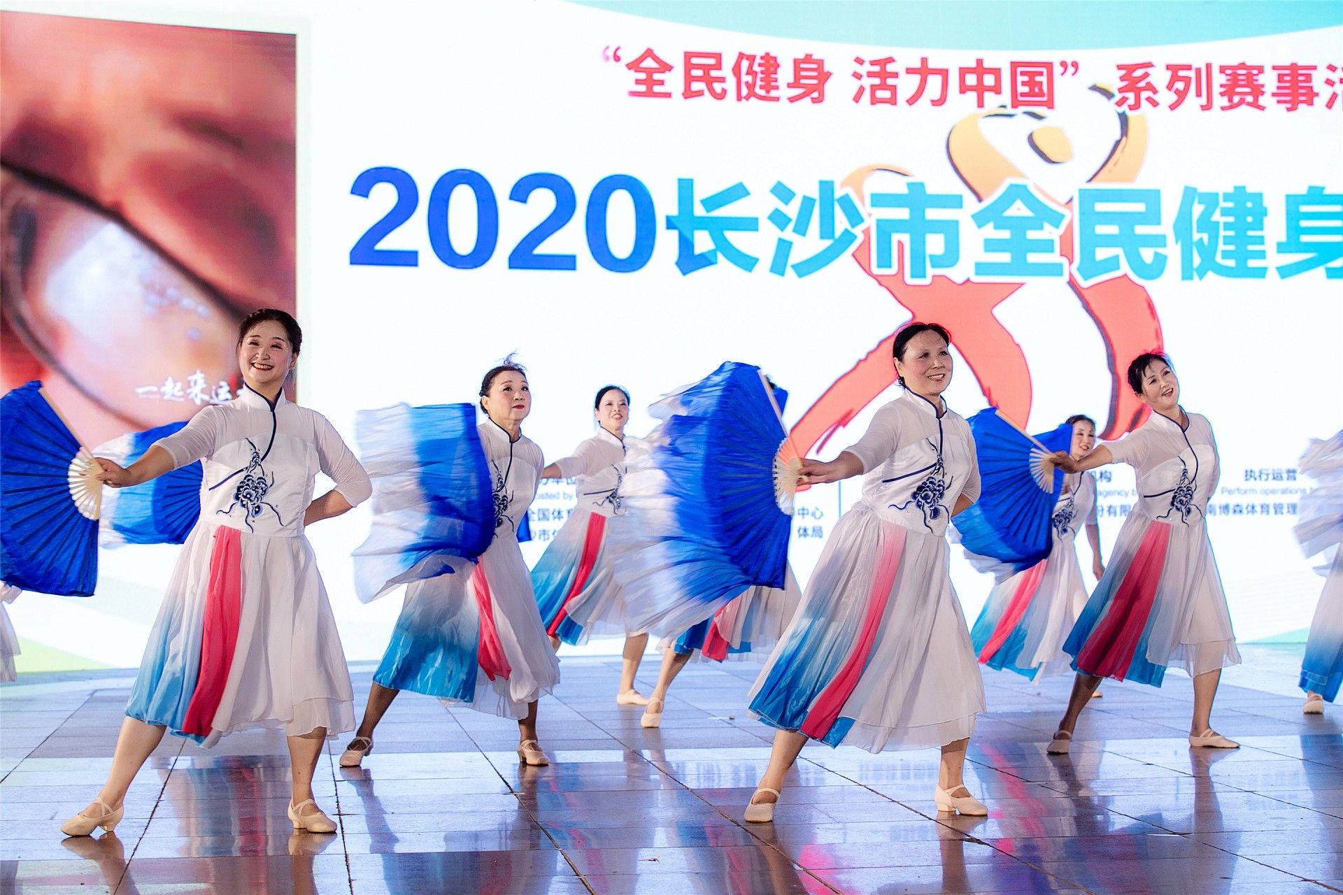 湖南hb火博管理有限公司