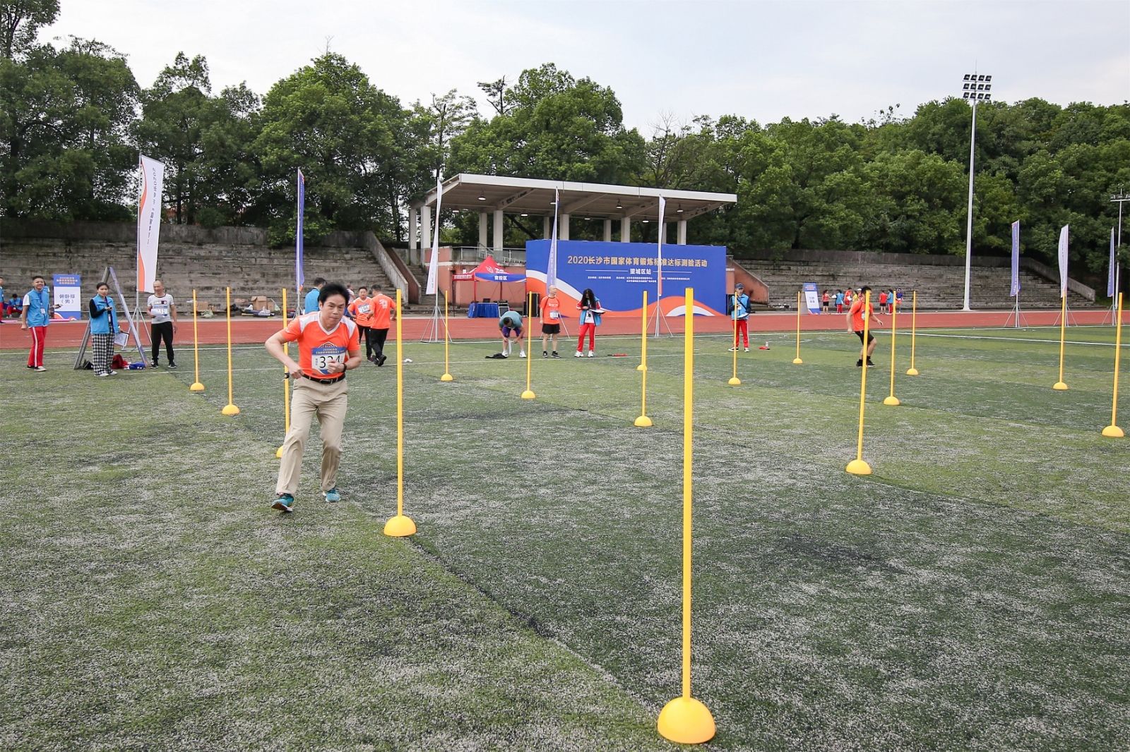 湖南hb火博管理有限公司