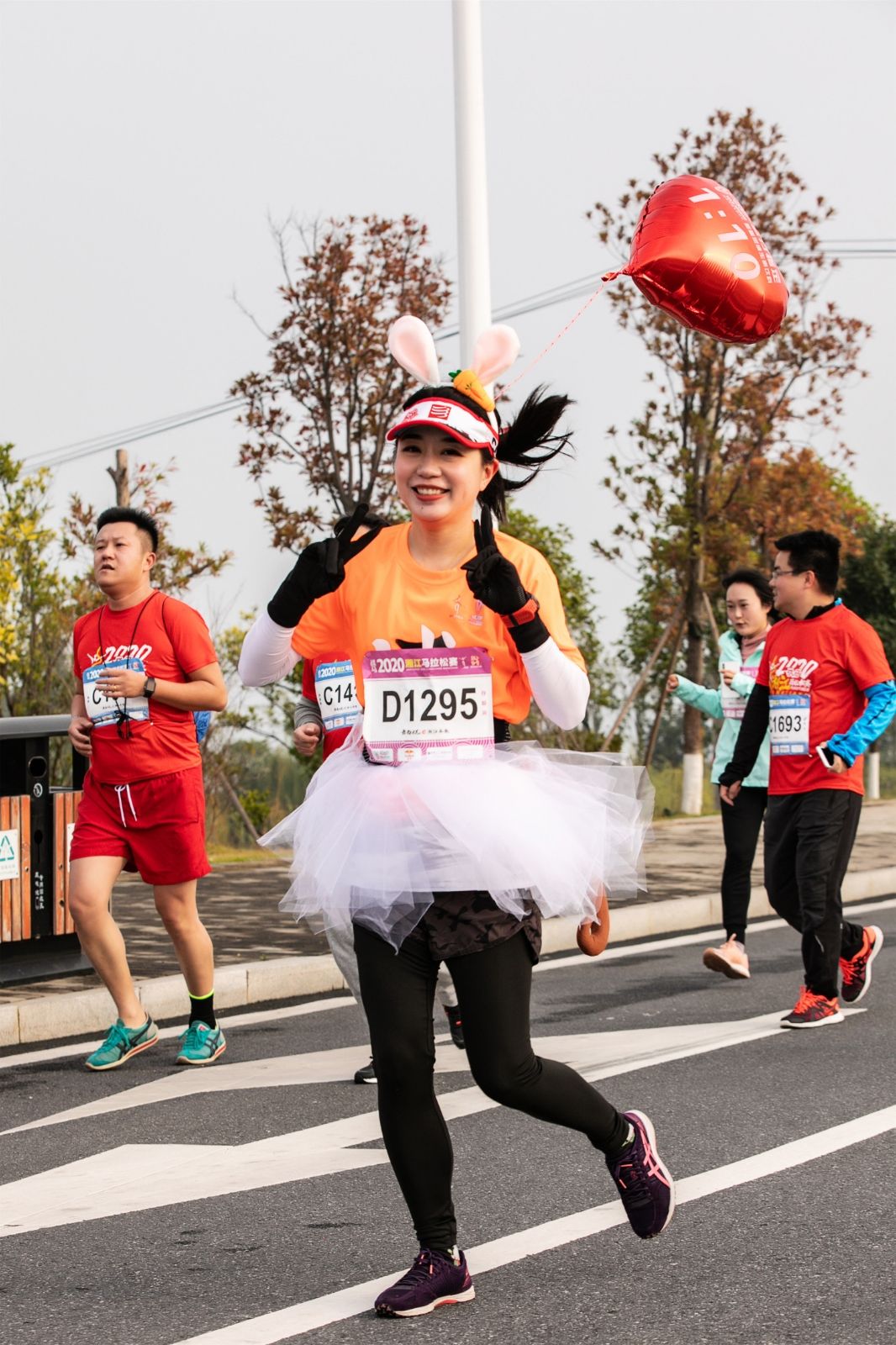 湖南hb火博管理有限公司