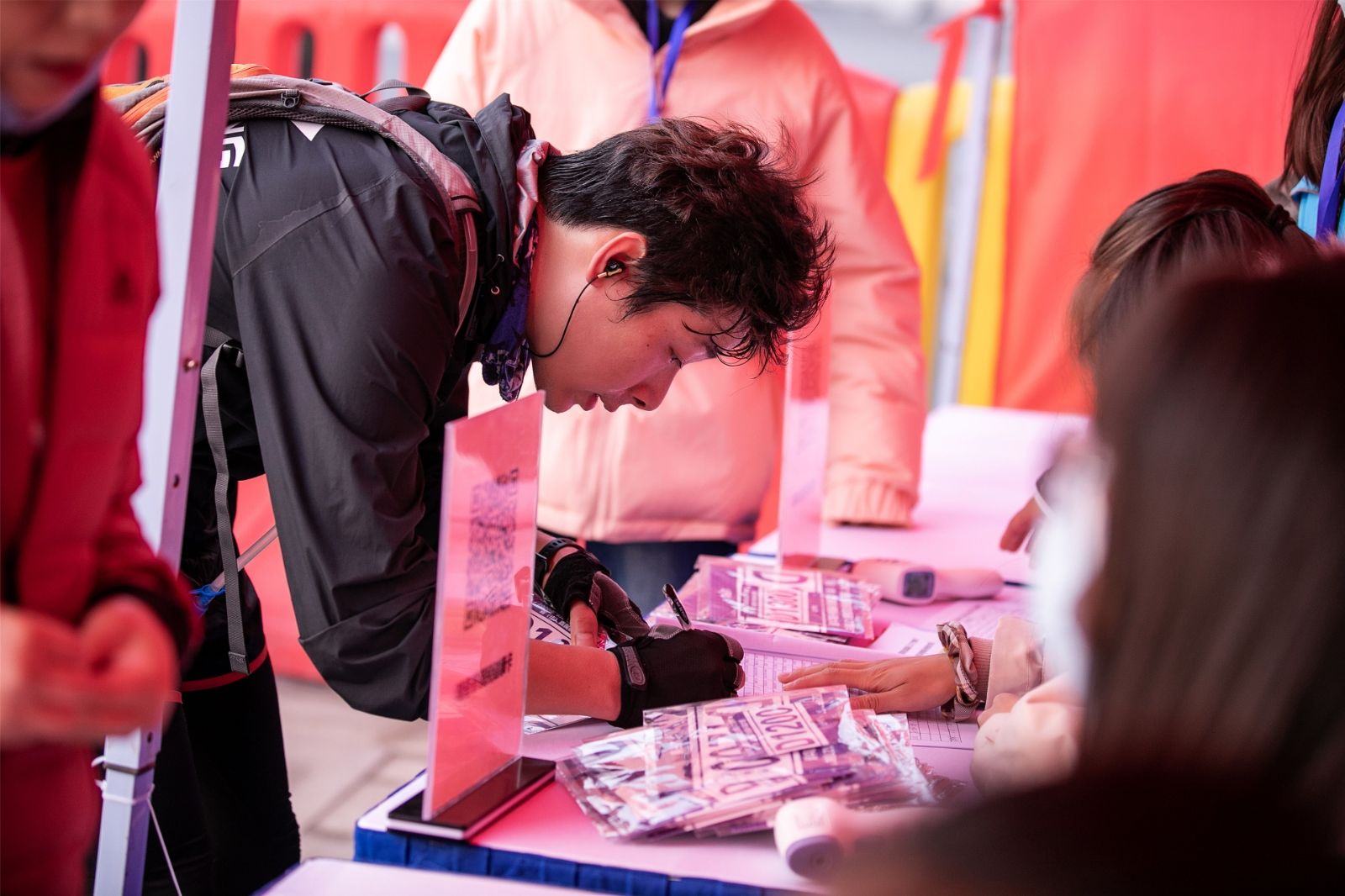 湖南hb火博管理有限公司