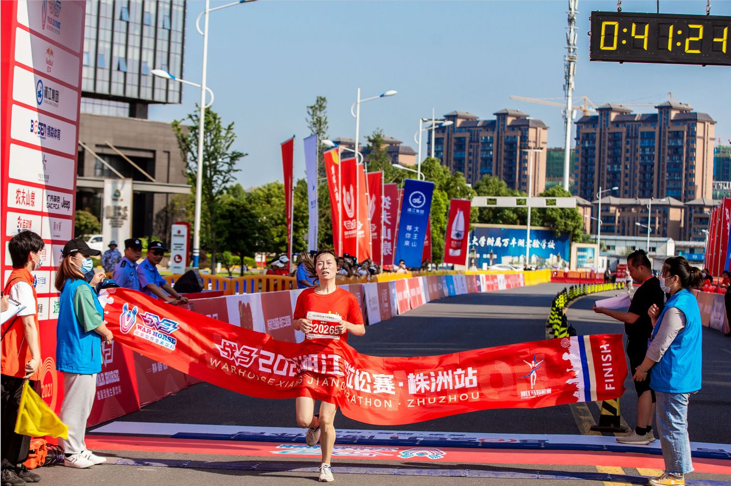 湖南hb火博管理有限公司