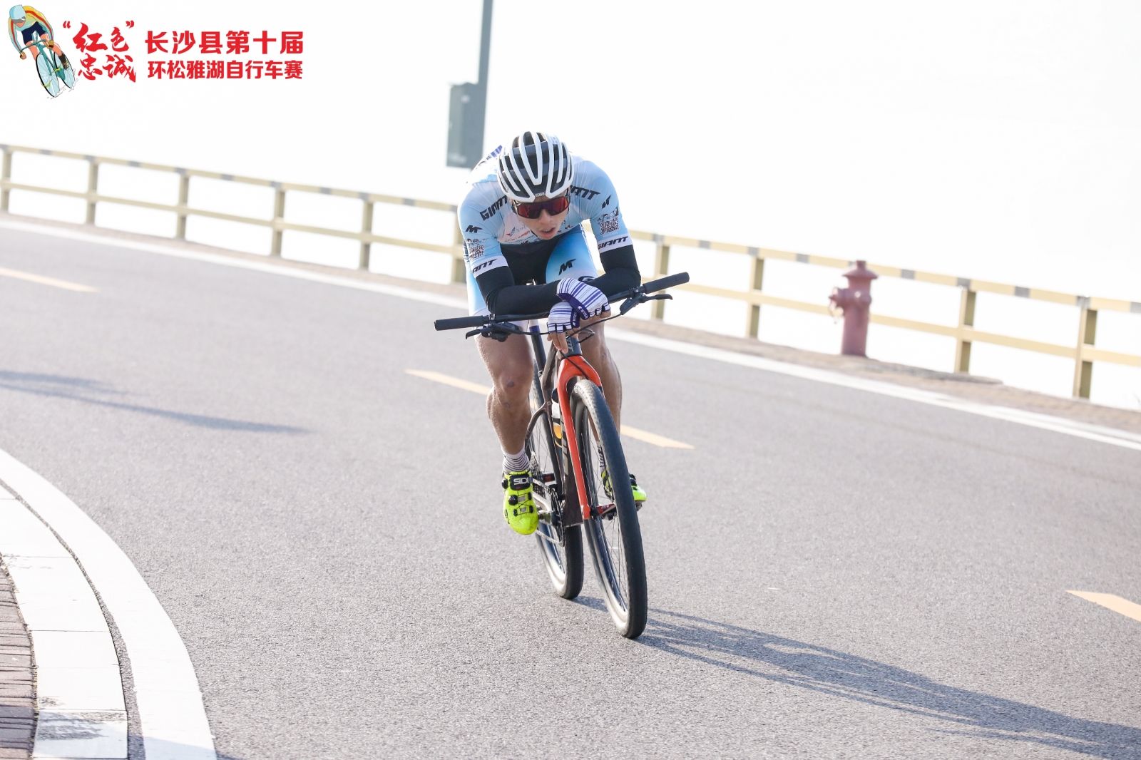 湖南hb火博管理有限公司