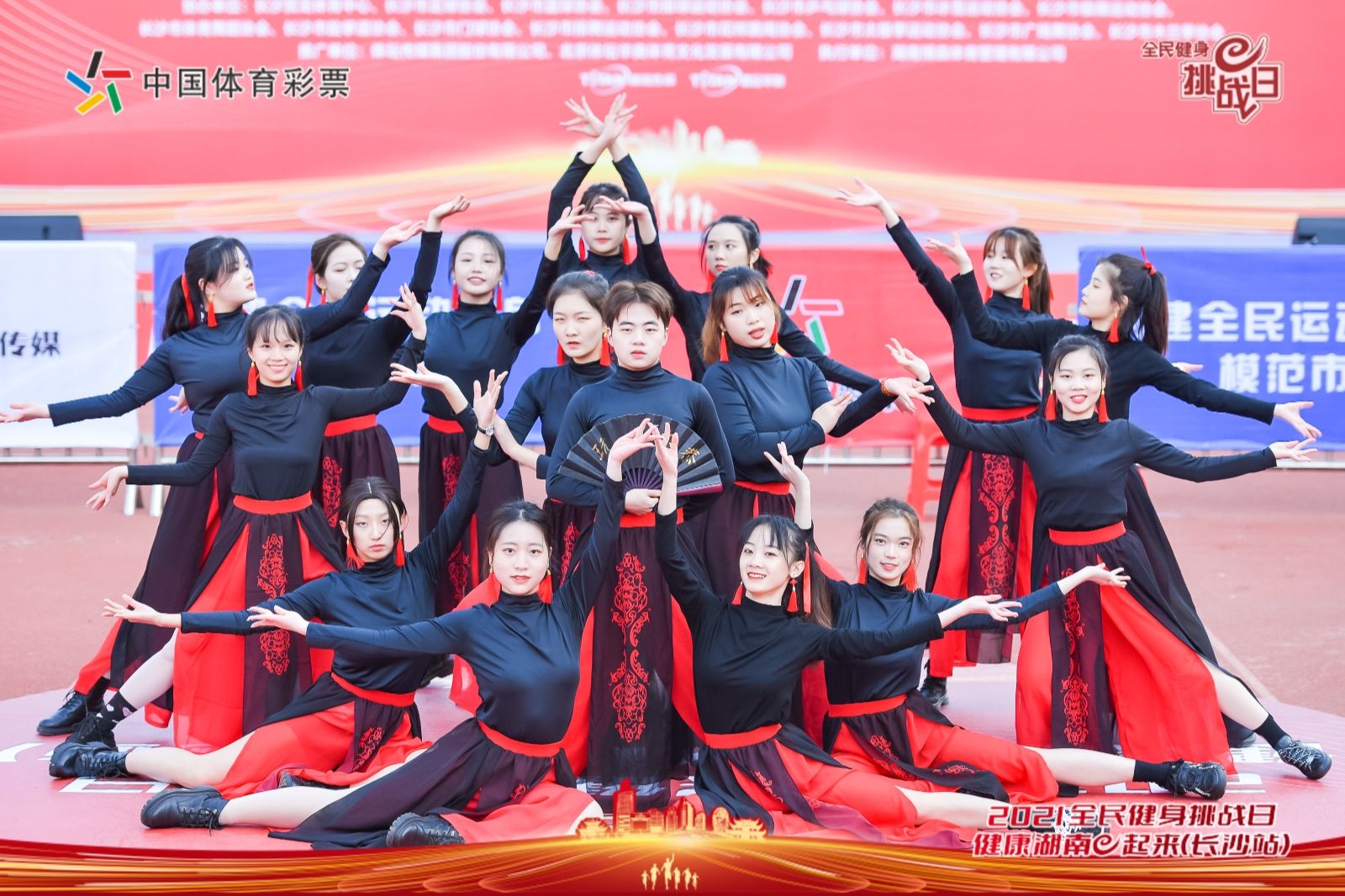 湖南hb火博管理有限公司